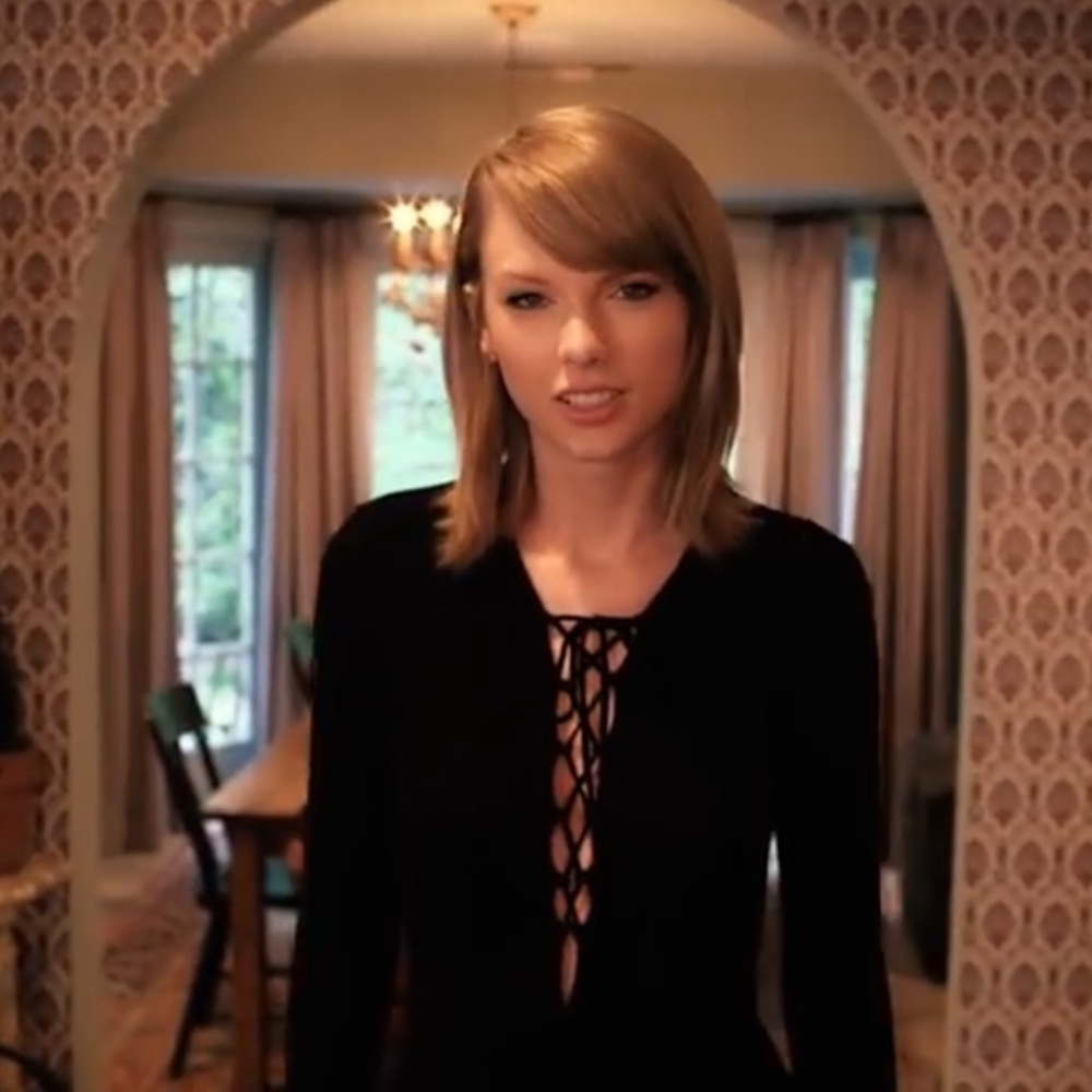 Black Ribbed Front Detailed Top